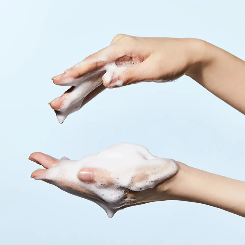 ANUA - DUO Double Cleansing 8 Hyaluronic Acid Foaming Cleanser + Heartleaf Pore Control Cleansing Oil Sensitive Skin - 150ml